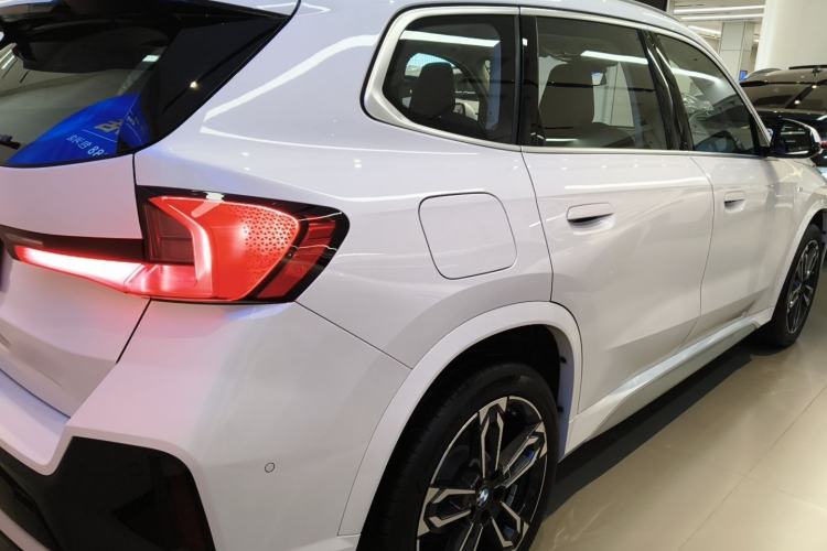 Used BMW X1 2023 sDrive25Li M Sport Package Rear Right 45 Deg