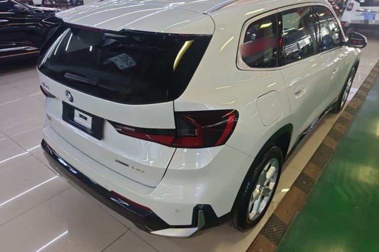Used BMW X1 2023 sDrive20Li X Design Package Rear Right 45 Deg