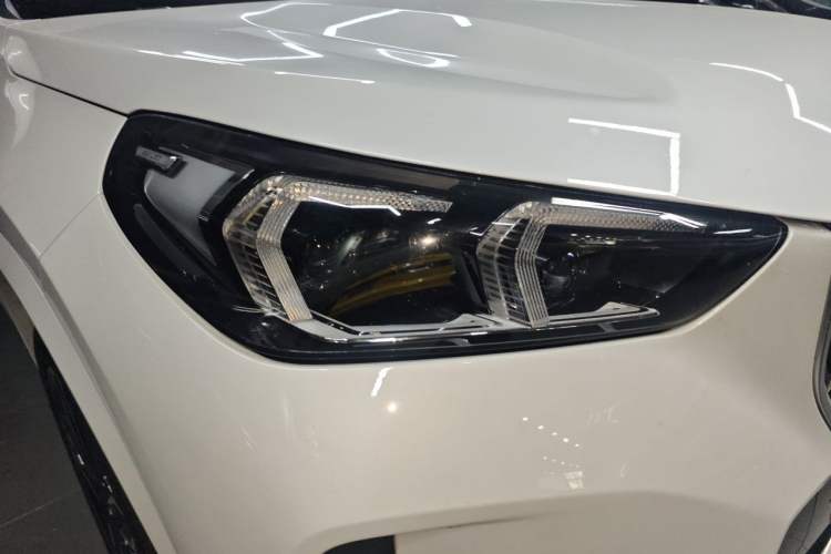 Used BMW X1 2023 sDrive25Li M Sport Package Right Front Headlight