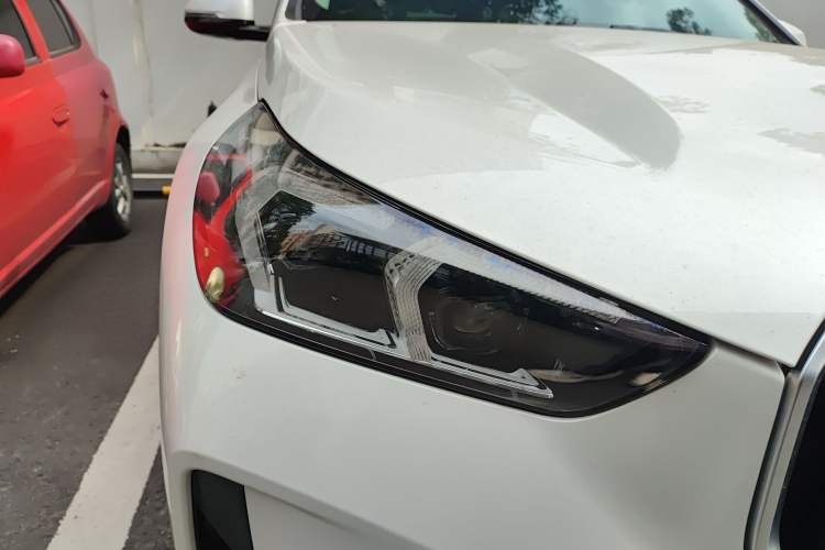 Used BMW X1 2023 sDrive25Li M Sport Package Right Front Headlight