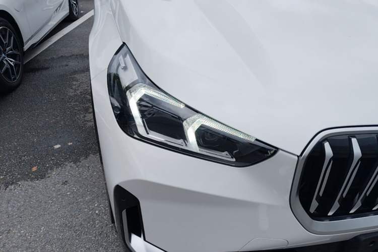 Used BMW X1 2023 sDrive20Li X Design Package Right Front Headlight