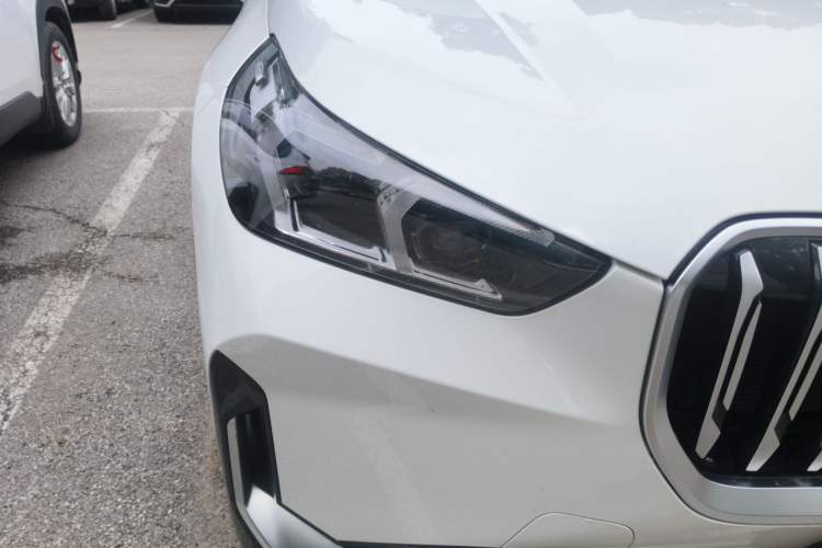 Used BMW X1 2023 sDrive25Li X Design Package Right Front Headlight