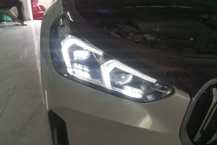 Used BMW X1 2023 sDrive25Li X Design Package Right Front Headlight