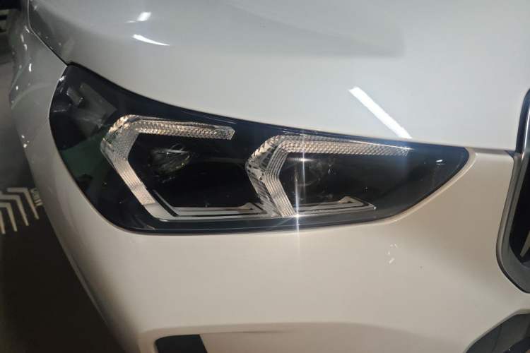 Used BMW X1 2023 sDrive25Li M Sport Package Right Front Headlight