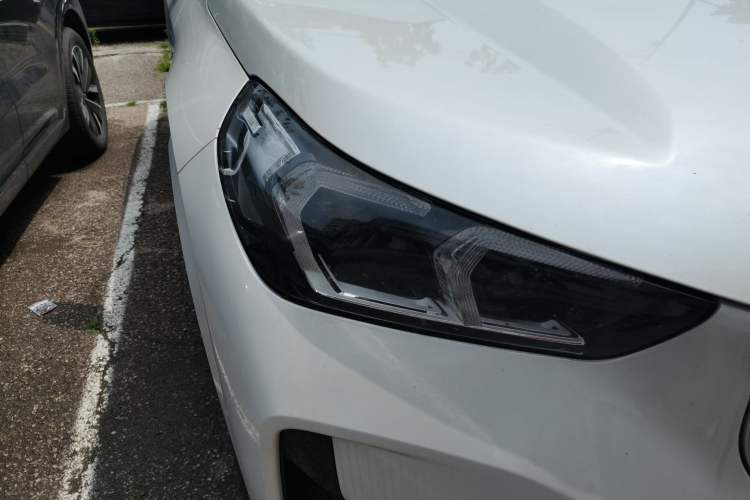 Used BMW X1 2023 sDrive25Li M Sport Package Right Front Headlight