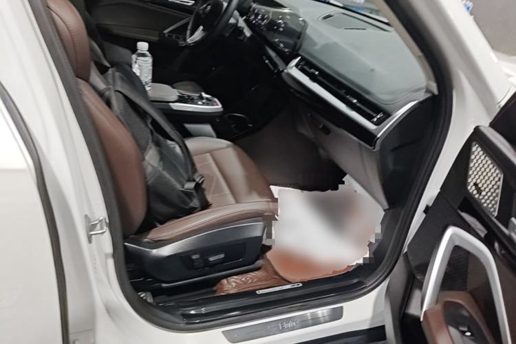 Used BMW X1 2023 sDrive25Li X Design Package Right Front Seat