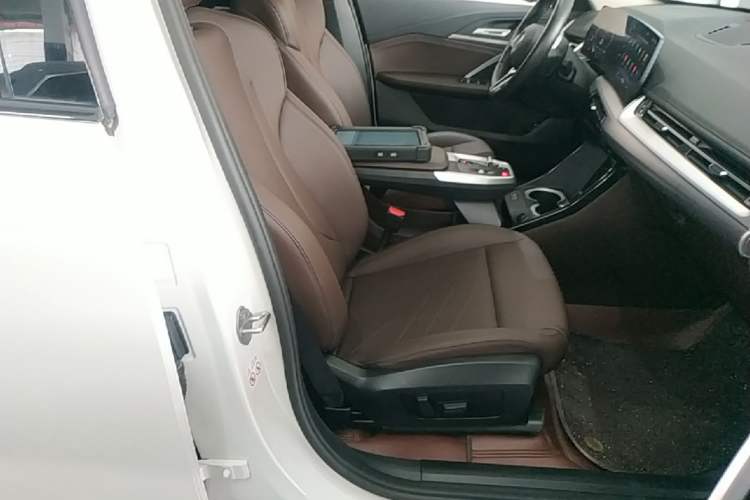 Used BMW X1 2023 sDrive25Li M Sport Package Right Front Seat