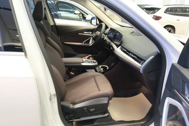 Used BMW X1 2023 sDrive25Li M Sport Package Right Front Seat