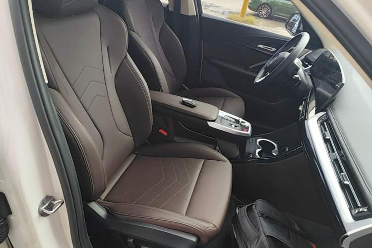 Used BMW X1 2023 sDrive25Li X Design Package Right Front Seat