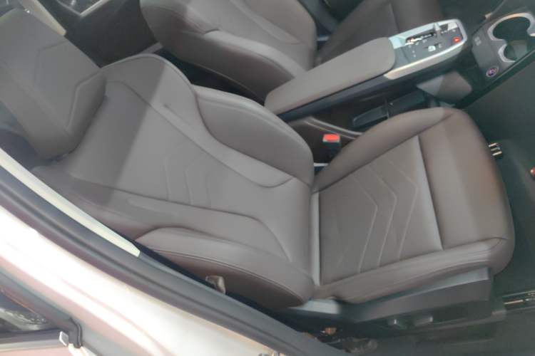 Used BMW X1 2023 sDrive25Li X Design Package Right Front Seat