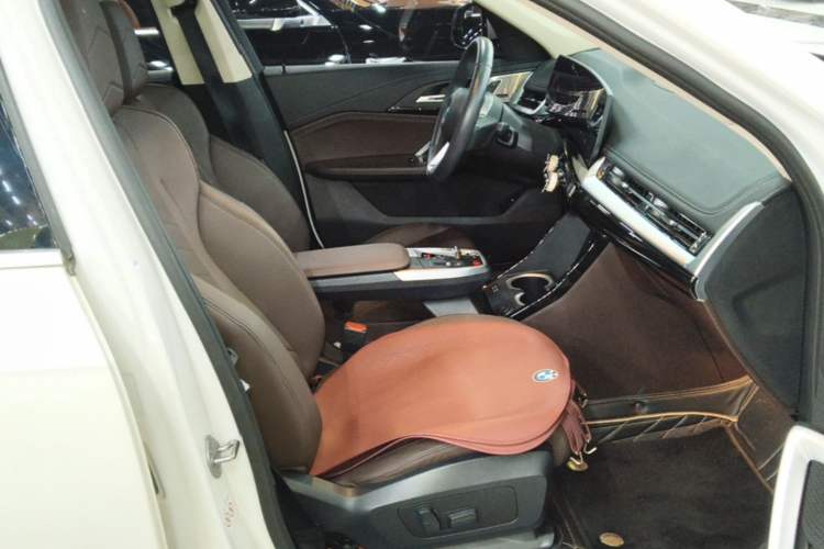 Used BMW X1 2023 sDrive25Li X Design Package Right Front Seat