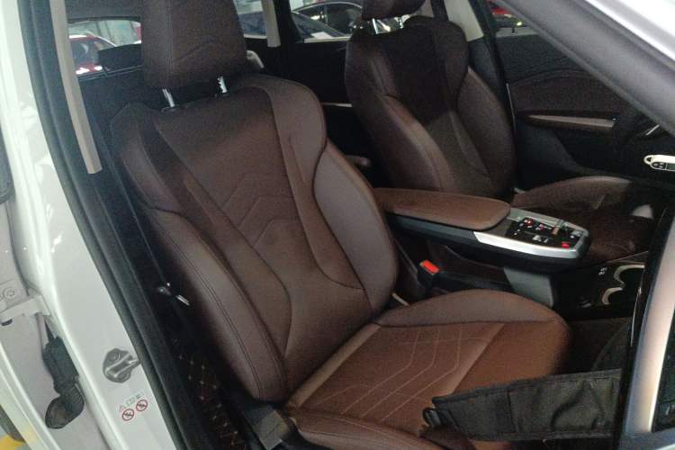 Used BMW X1 2023 sDrive20Li X Design Package Right Front Seat