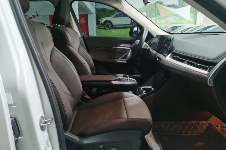 Used BMW X1 2023 sDrive25Li M Sport Package Right Front Seat