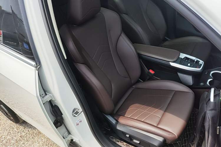 Used BMW X1 2023 sDrive25Li M Sport Package Right Front Seat
