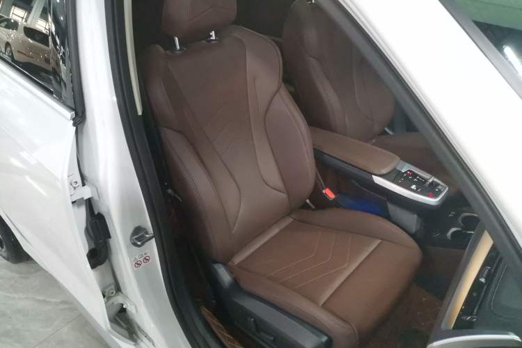 Used BMW X1 2023 sDrive25Li M Sport Package Right Front Seat