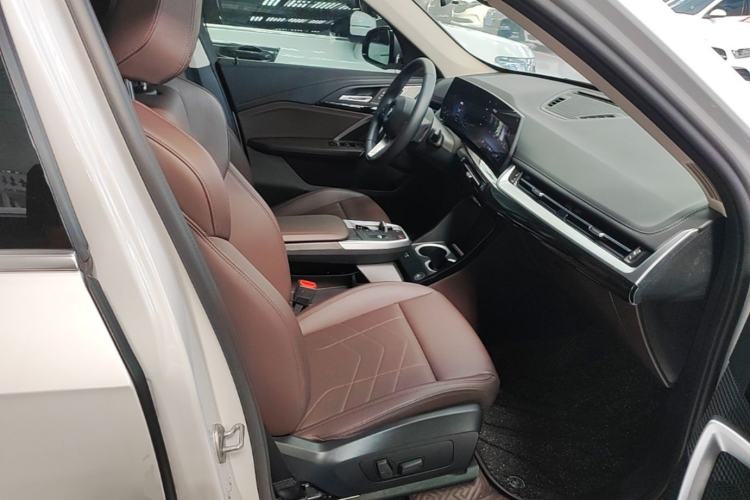 Used BMW X1 2023 sDrive25Li X Design Package Right Front Seat