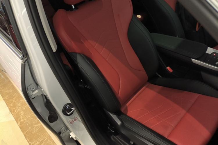 Used BMW X1 2023 xDrive25Li X Design Package Right Front Seat