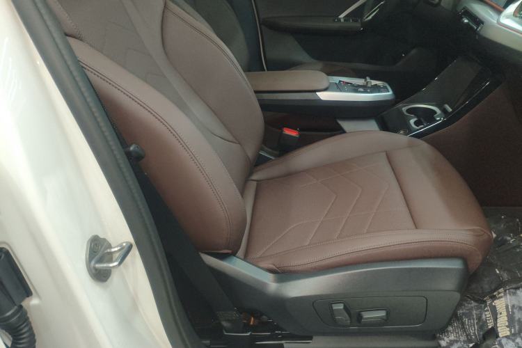 Used BMW X1 2023 sDrive25Li M Sport Package Right Front Seat