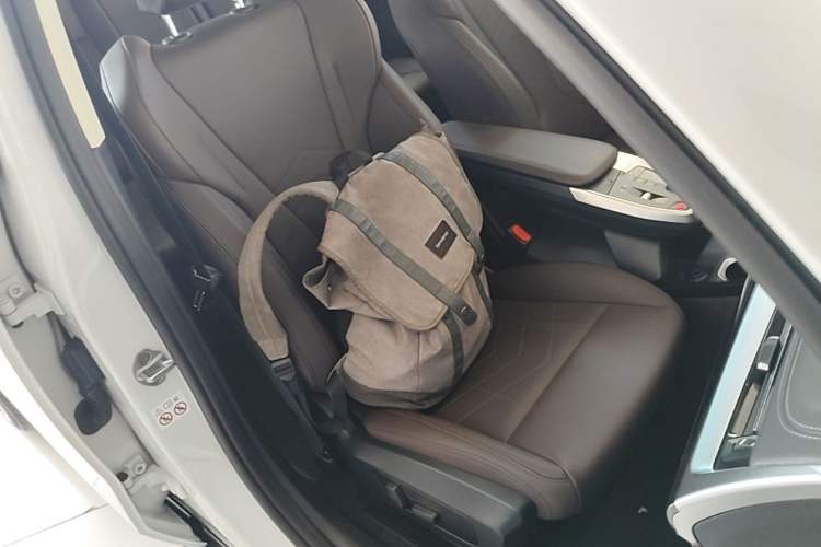 Used BMW X1 2023 sDrive25Li X Design Package Right Front Seat