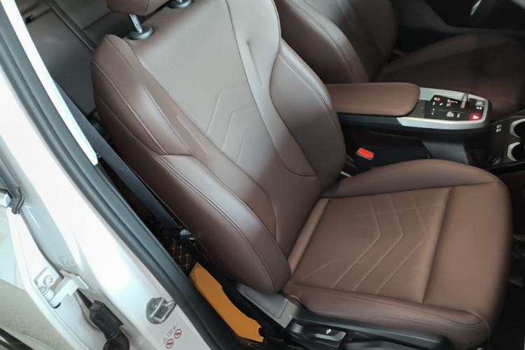 Used BMW X1 2023 sDrive20Li X Design Package Right Front Seat
