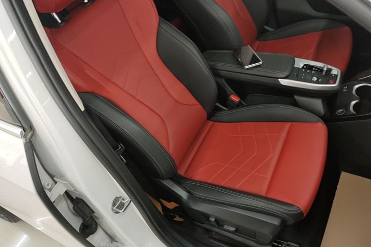 Used BMW X1 2023 sDrive25Li X Design Package Right Front Seat