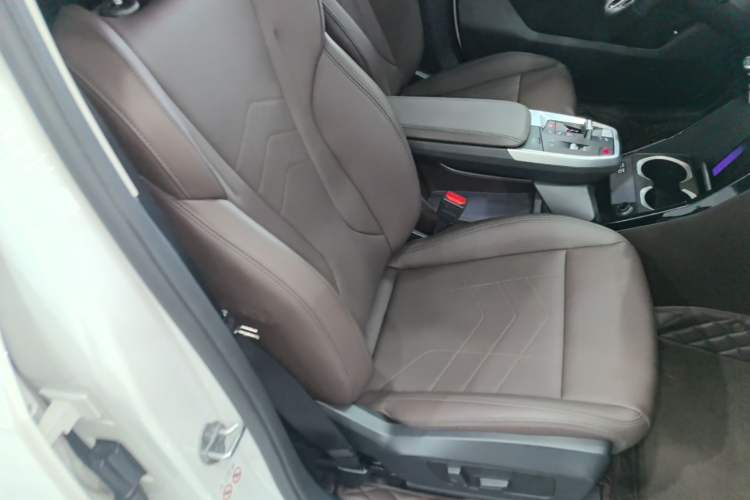 Used BMW X1 2023 sDrive25Li M Sport Package Right Front Seat