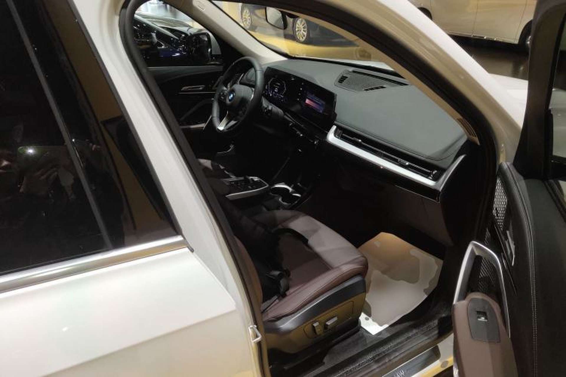 Used BMW X1 2023 sDrive25Li X Design Package Right Front Seat