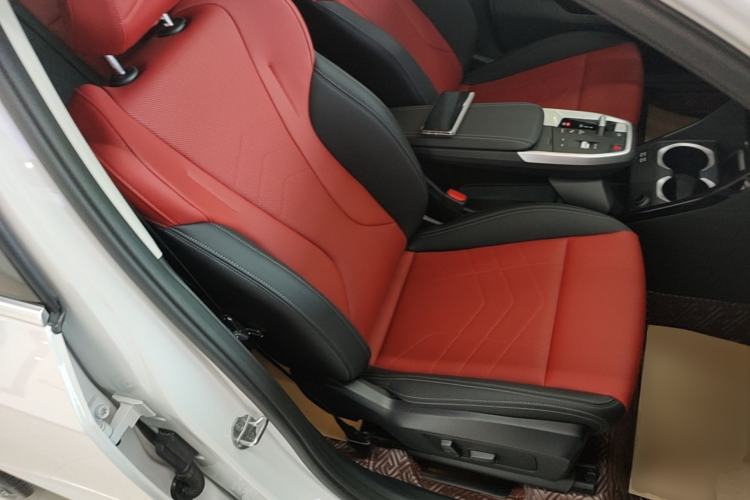 Used BMW X1 2023 sDrive25Li X Design Package Right Front Seat