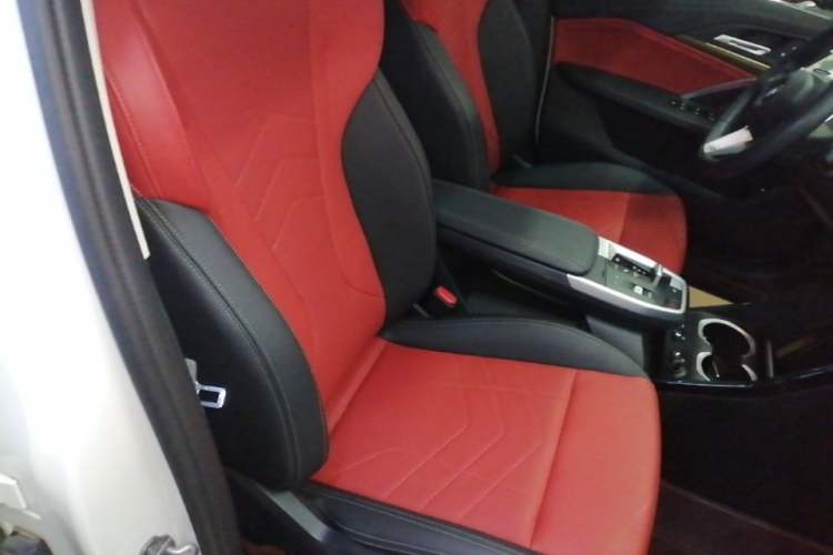 Used BMW X1 2023 xDrive25Li X Design Package Right Front Seat
