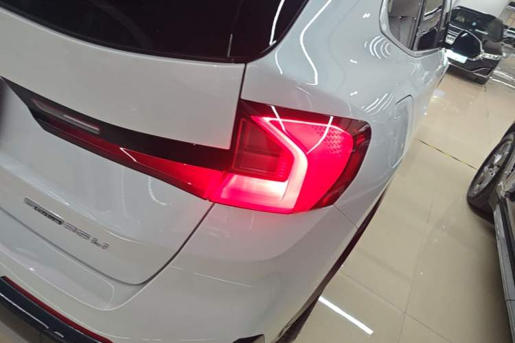 Used BMW X1 2023 sDrive25Li X Design Package Right Rear Taillight