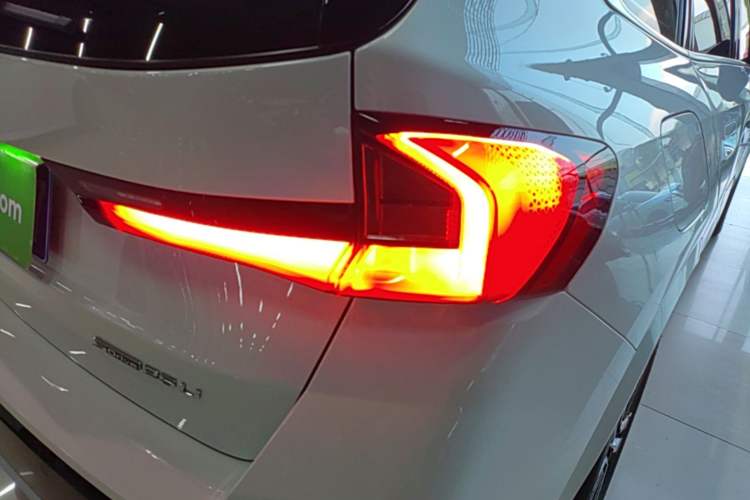 Used BMW X1 2023 sDrive25Li M Sport Package Right Rear Taillight