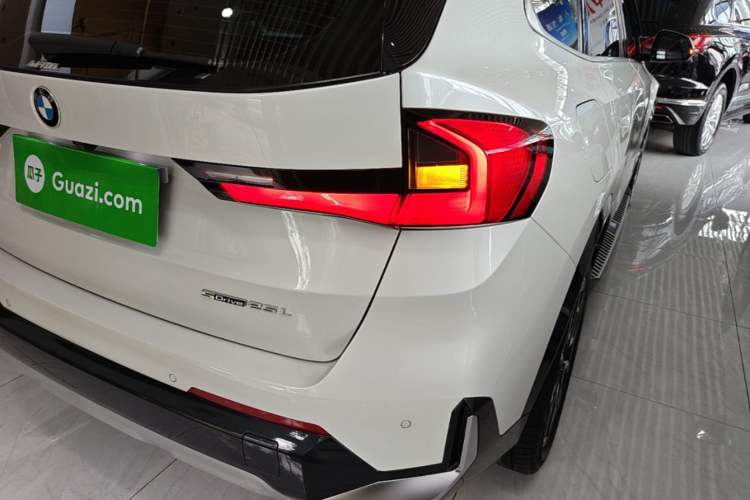 Used BMW X1 2023 sDrive25Li X Design Package Right Rear Taillight