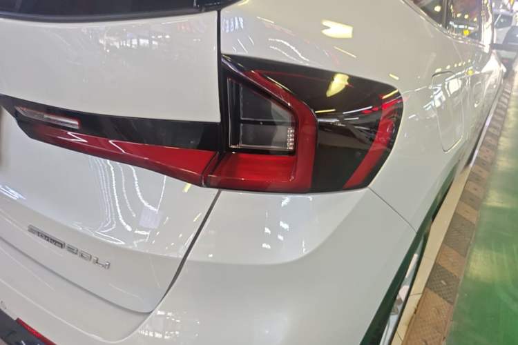 Used BMW X1 2023 sDrive20Li X Design Package Right Rear Taillight