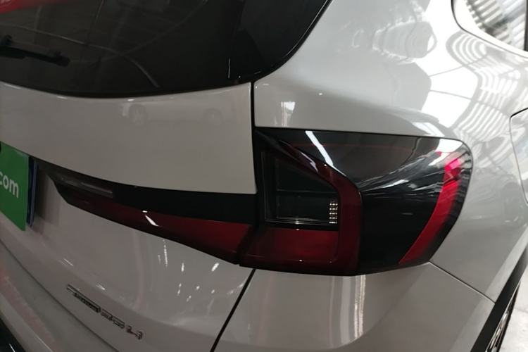 Used BMW X1 2023 sDrive25Li X Design Package Right Rear Taillight