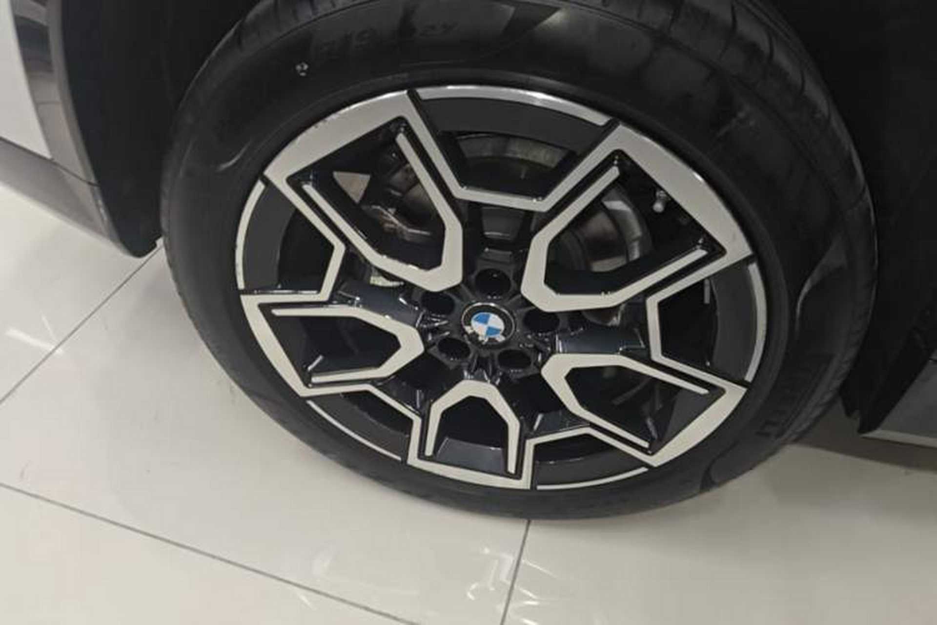 Used BMW X1 2023 sDrive25Li X Design Package Right Rear Wheel Hub
