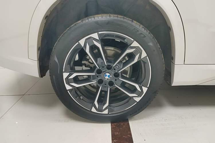 Used BMW X1 2023 sDrive25Li M Sport Package Right Rear Wheel Hub