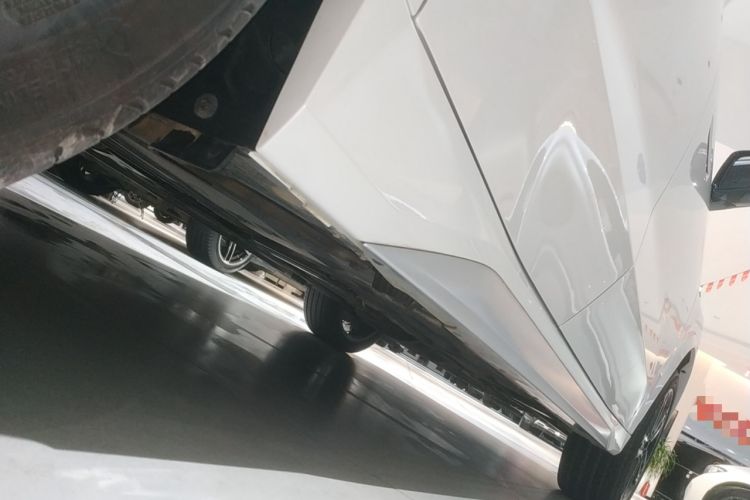 Used BMW X1 2023 sDrive25Li M Sport Package Right Side Sill