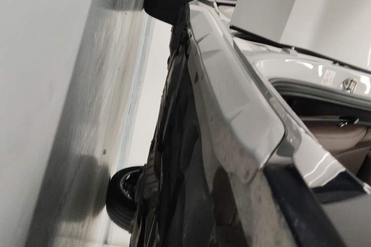 Used BMW X1 2023 sDrive25Li X Design Package Right Side Sill