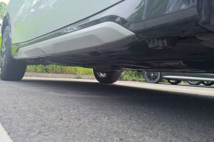 Used BMW X1 2023 sDrive25Li X Design Package Right Side Sill