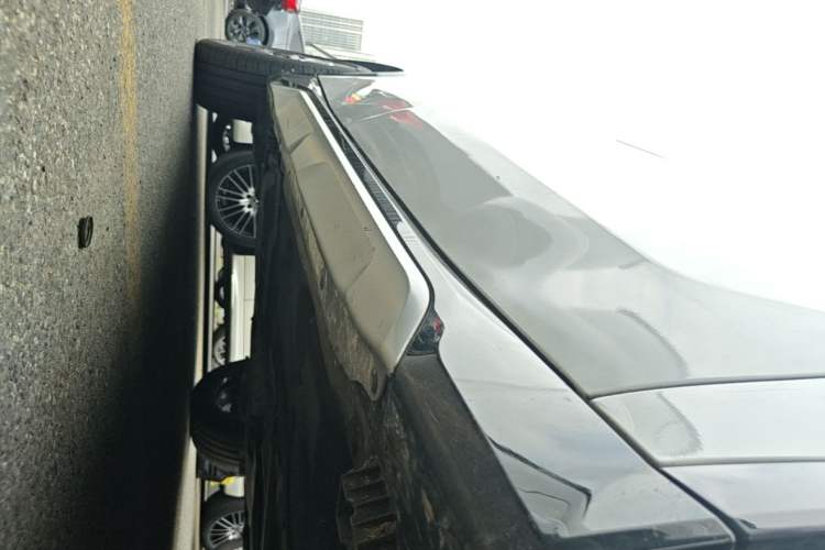 Used BMW X1 2023 sDrive25Li X Design Package Right Side Sill