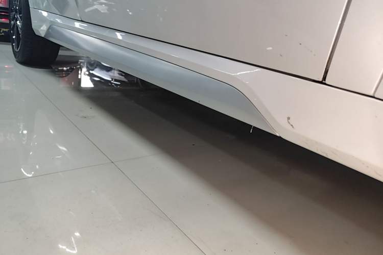 Used BMW X1 2023 sDrive25Li M Sport Package Right Side Sill