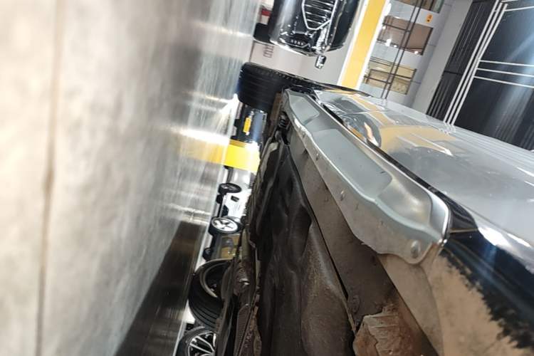 Used BMW X1 2023 xDrive25Li X Design Package Right Side Sill