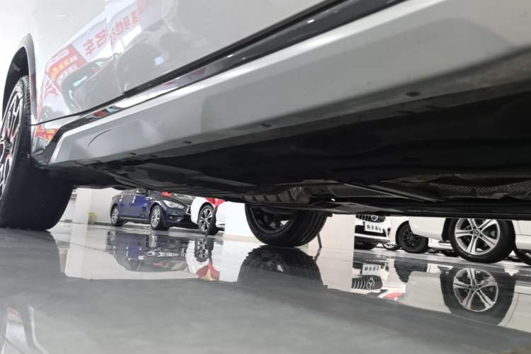 Used BMW X1 2023 sDrive25Li X Design Package Right Side Sill