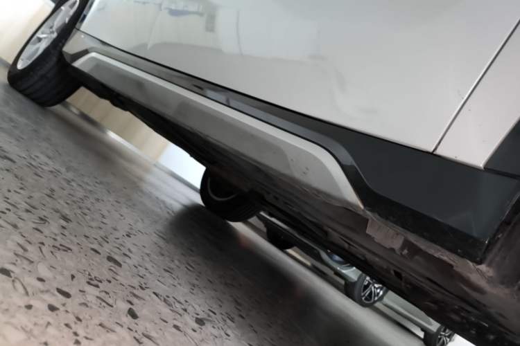 Used BMW X1 2023 sDrive20Li X Design Package Right Side Sill
