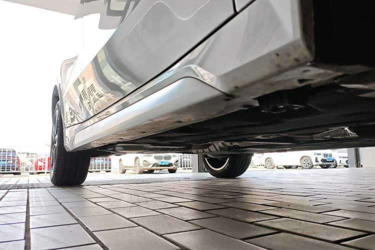 Used BMW X1 2023 sDrive25Li M Sport Package Right Side Sill
