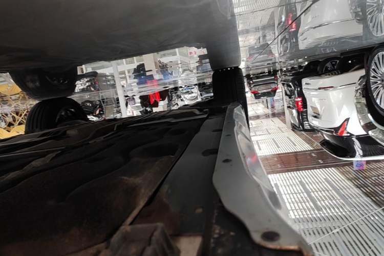 Used BMW X1 2023 sDrive25Li X Design Package Right Side Sill