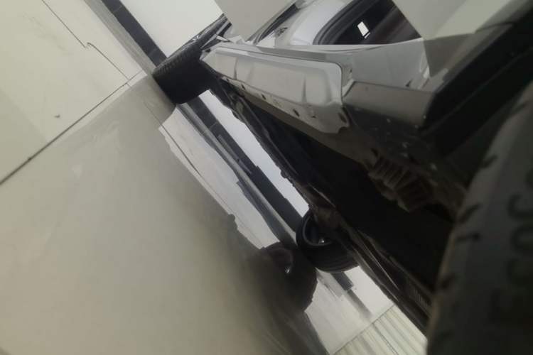 Used BMW X1 2023 xDrive25Li X Design Package Right Side Sill