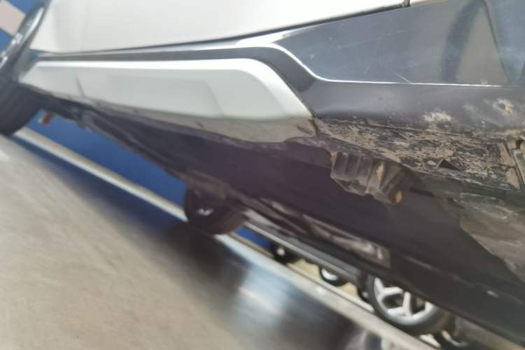 Used BMW X1 2023 sDrive25Li X Design Package Right Side Sill