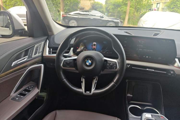 Used BMW X1 2023 sDrive25Li M Sport Package Steering Wheel