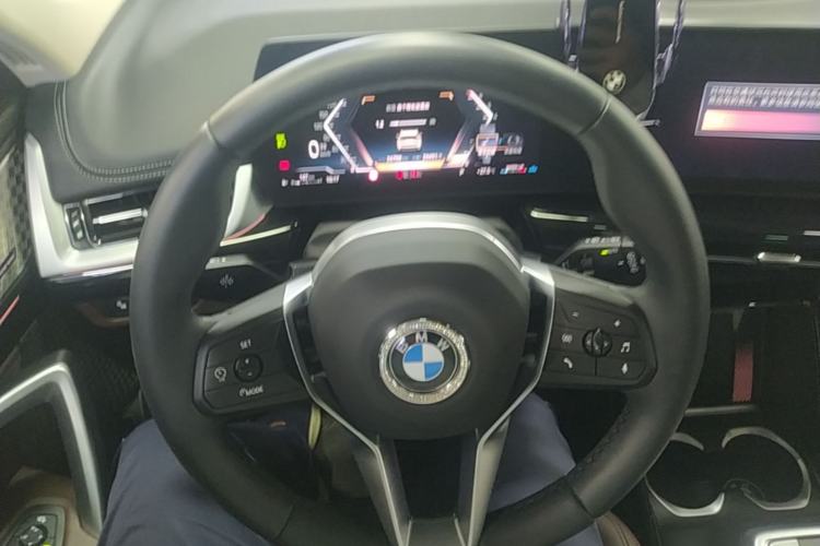 Used BMW X1 2023 sDrive25Li X Design Package Steering Wheel